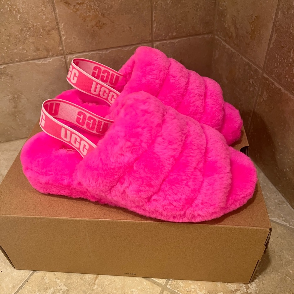 UGG Fluff Yeah Slides